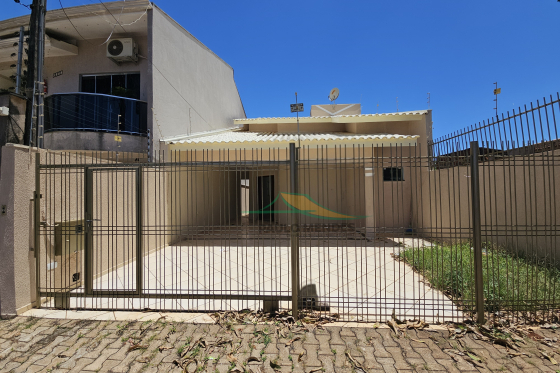 Casa 100m Umuarama-PR 812