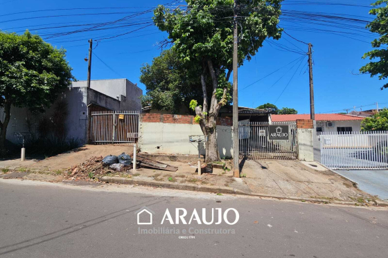 Casa 110m Umuarama-PR 813