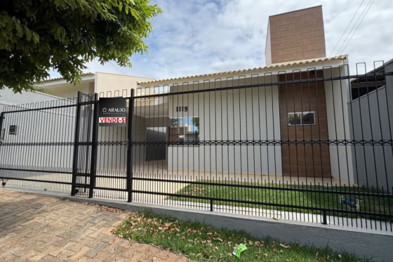 Casa 115m Umuarama-PR 827