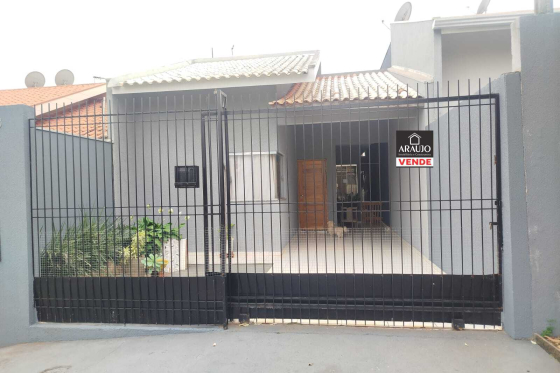 Casa à venda - 79.10m² - Jardim das Garças II, Umuarama-PR