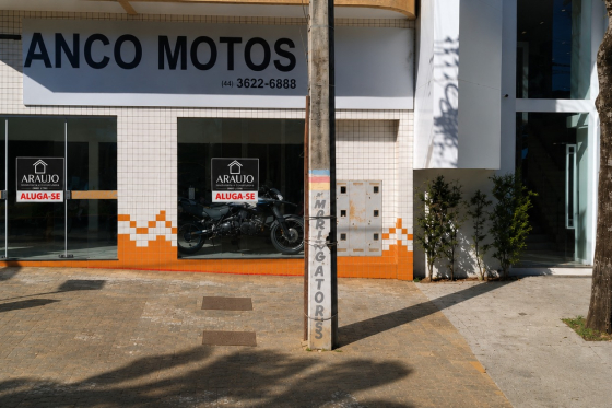 Sala Comercial para alugar - 127m² - Zona III, Umuarama-PR