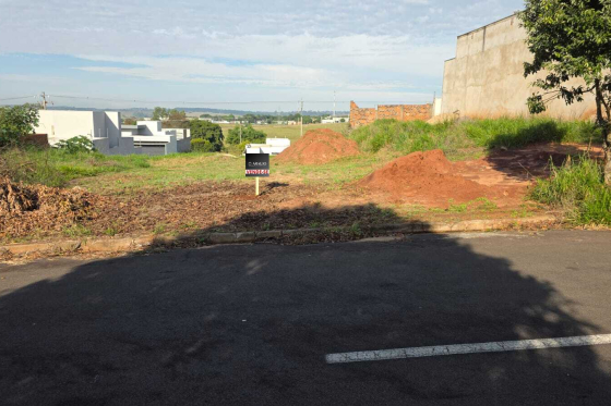 Terreno à venda - 245m² - Parque Metropolitano II, Umuarama-PR