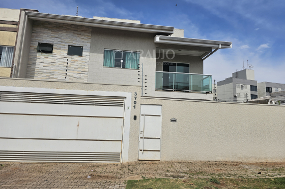 Sobrado 182.5m Umuarama-PR 782